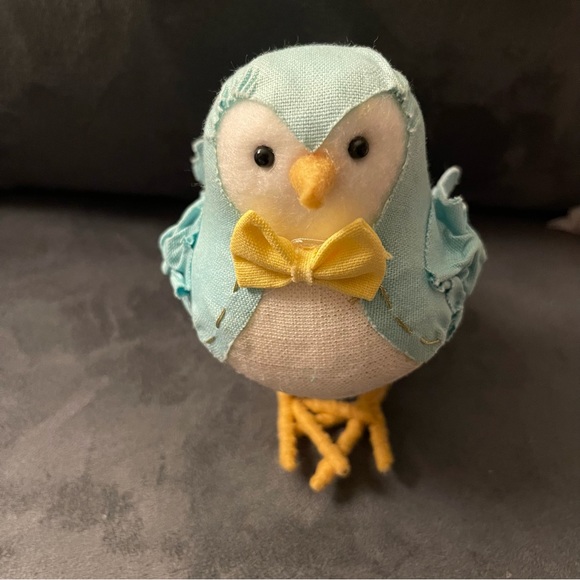 Rare HTF 2015 spring feathery friend fabric bird